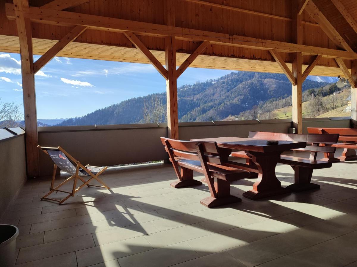Gostilna Pension Blegos Poljane nad Škofjo Loko Extérieur photo
