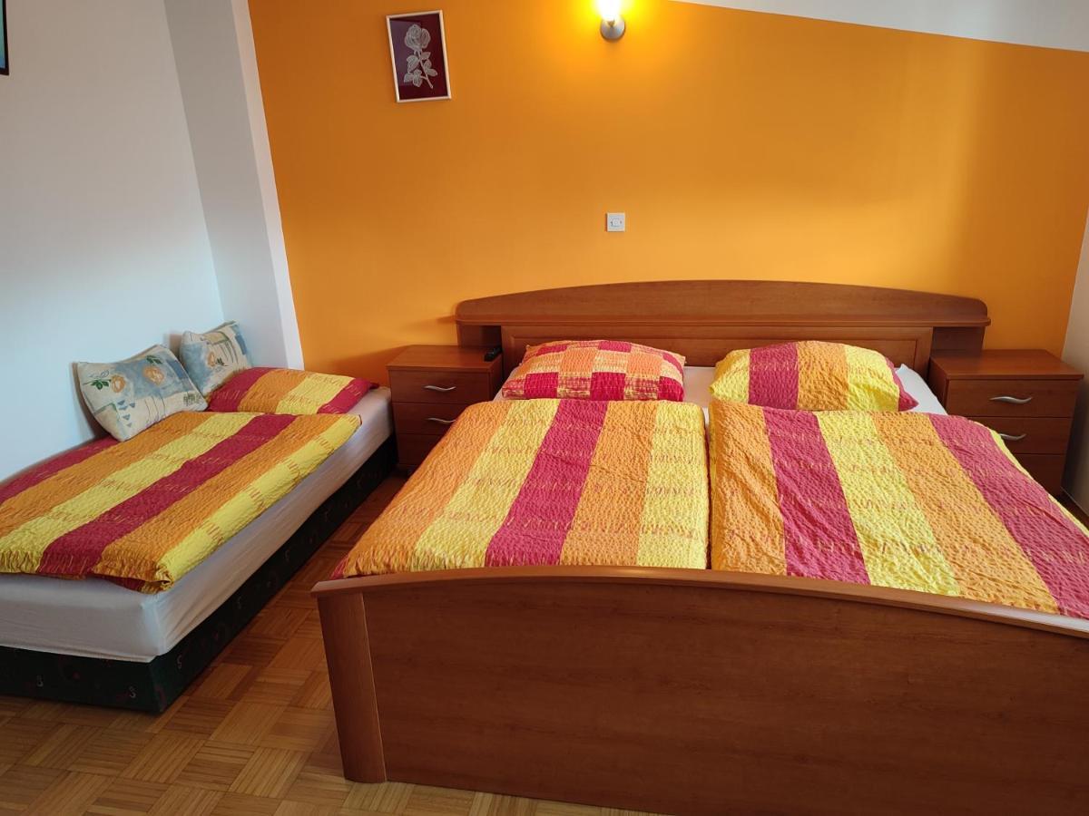 Gostilna Pension Blegos Poljane nad Škofjo Loko Extérieur photo