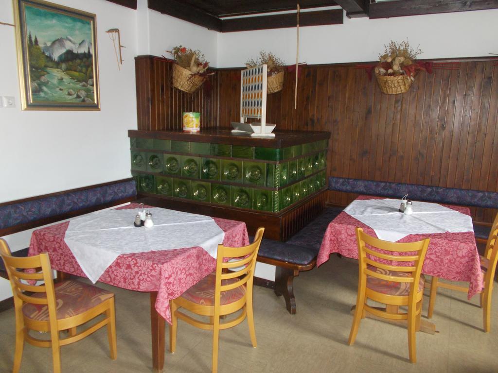 Gostilna Pension Blegos Poljane nad Škofjo Loko Extérieur photo
