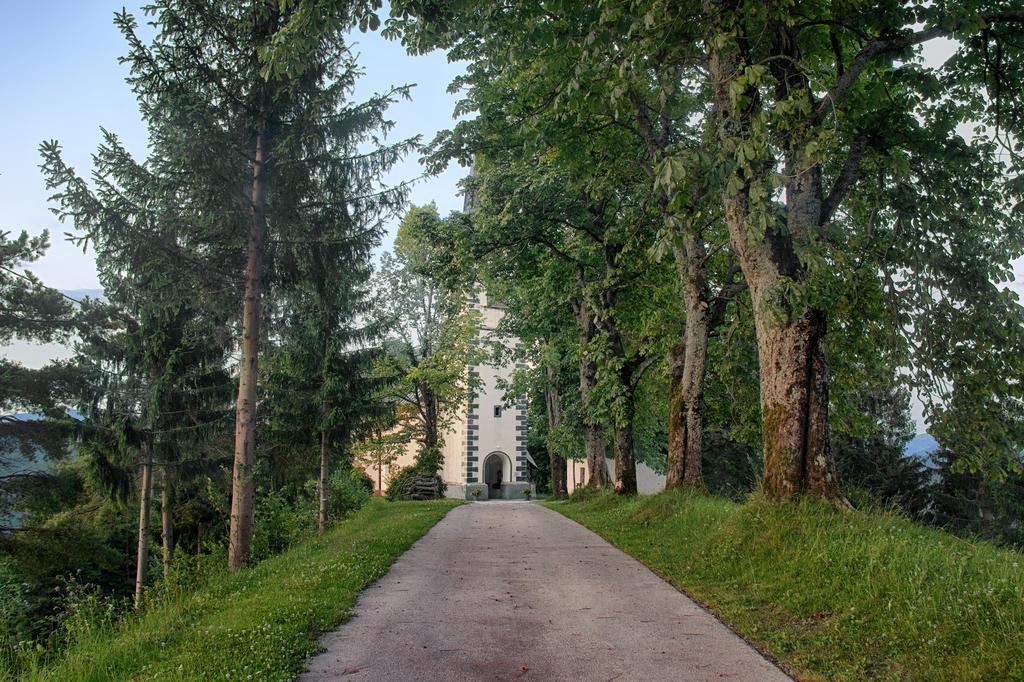 Gostilna Pension Blegos Poljane nad Škofjo Loko Extérieur photo