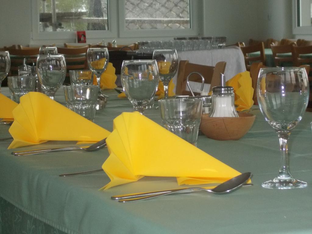 Gostilna Pension Blegos Poljane nad Škofjo Loko Extérieur photo